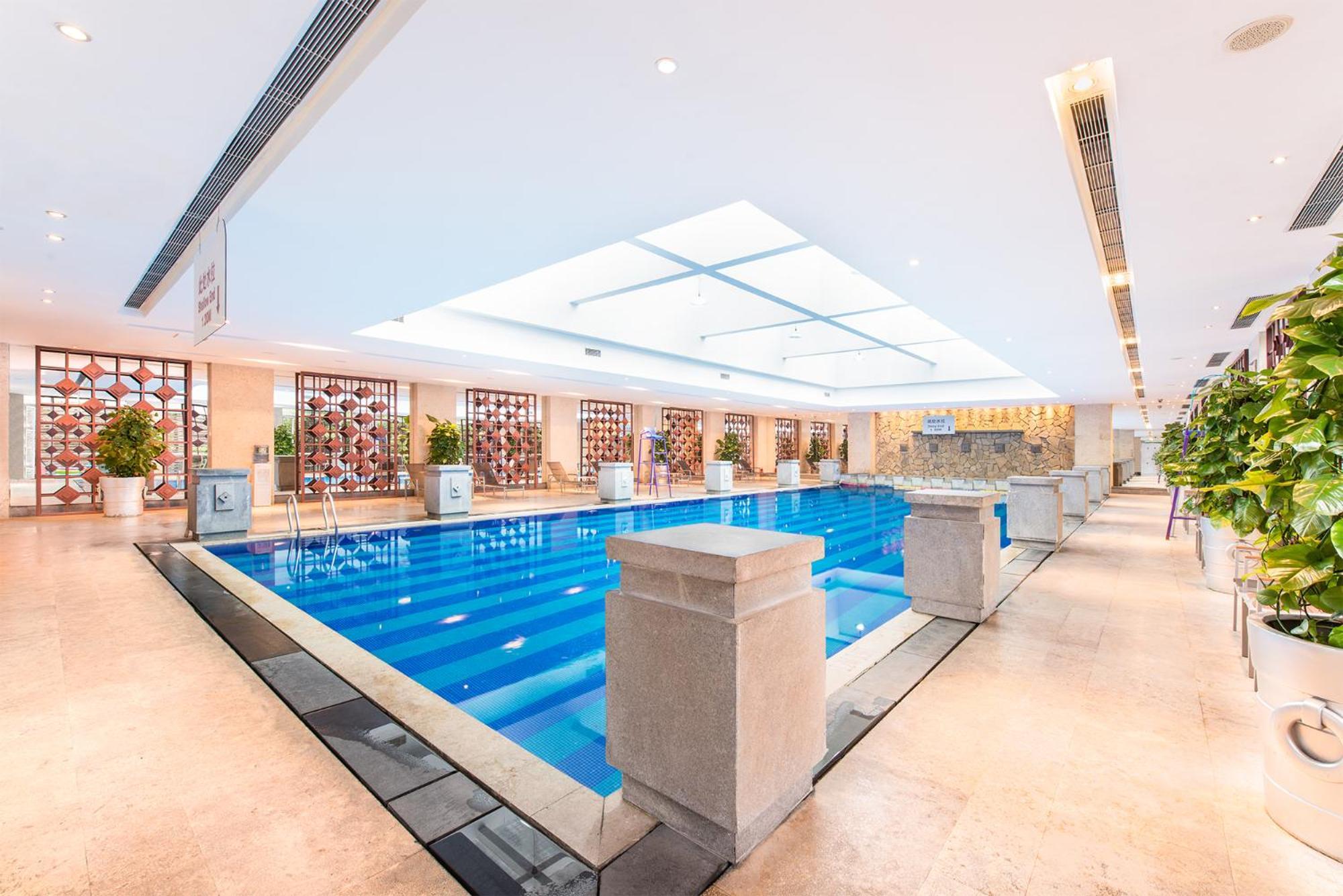 Отель Glenview Itc Plaza Чунцин Экстерьер фото